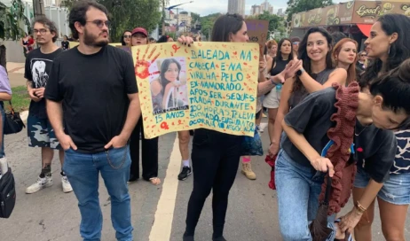 Mulheres Vivas denúncia de um caso Foto de Euler de França Belém