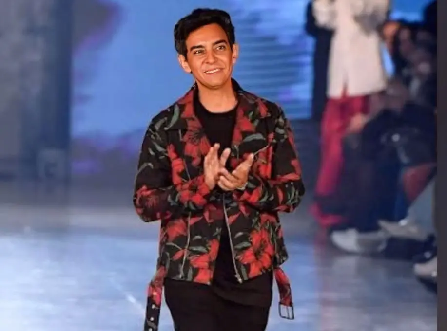 WhatsApp Image 2025-12-11 at 18.54.11