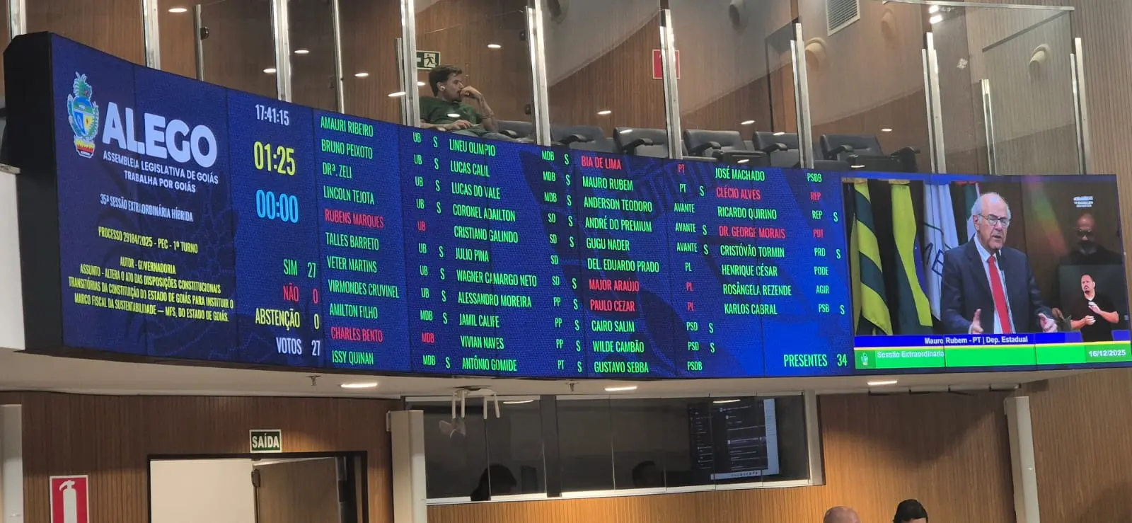 b2b31030-da99-483b-8831-28aebe3a43fc