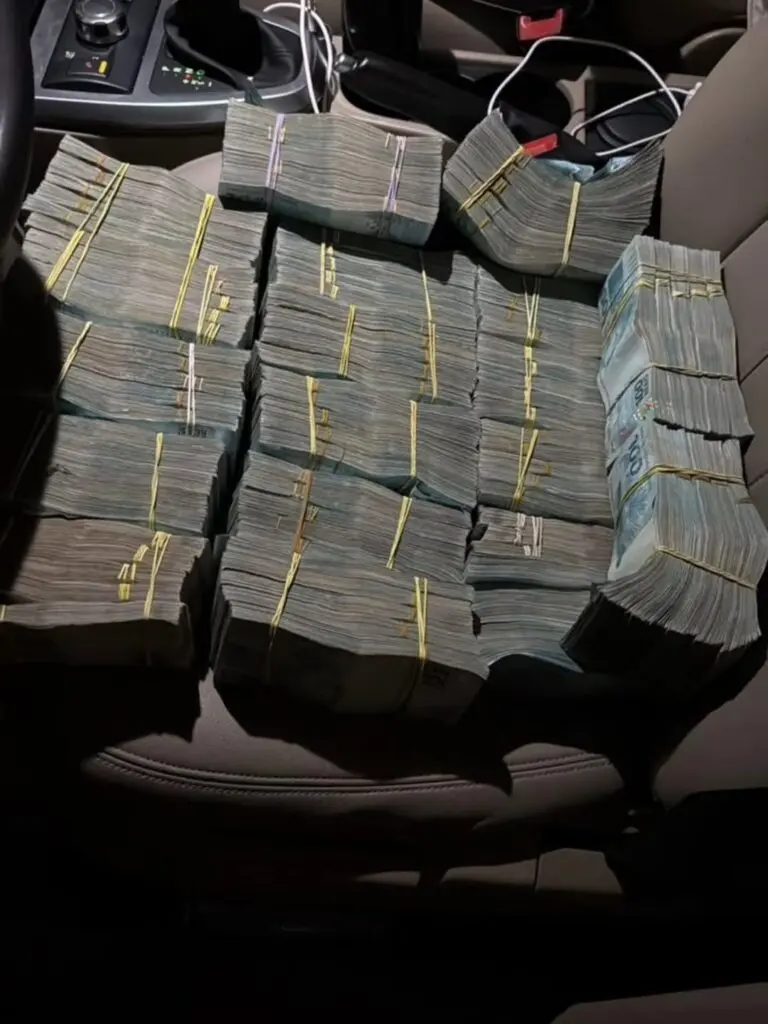 SaveClip.App_599771724_18548657884034829_1605351648248207650_n-768x1024