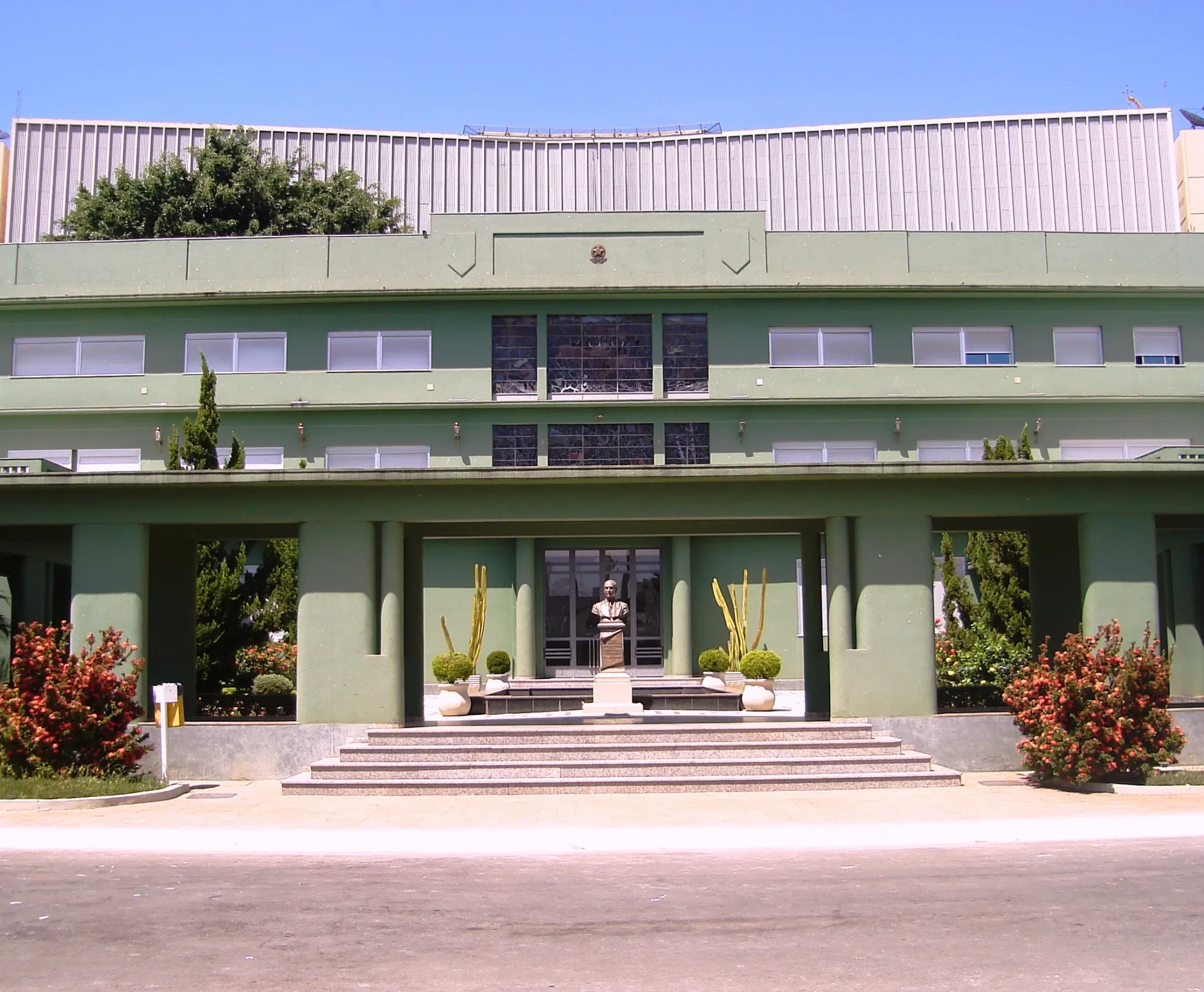 Palácio_das_Esmeraldas_2