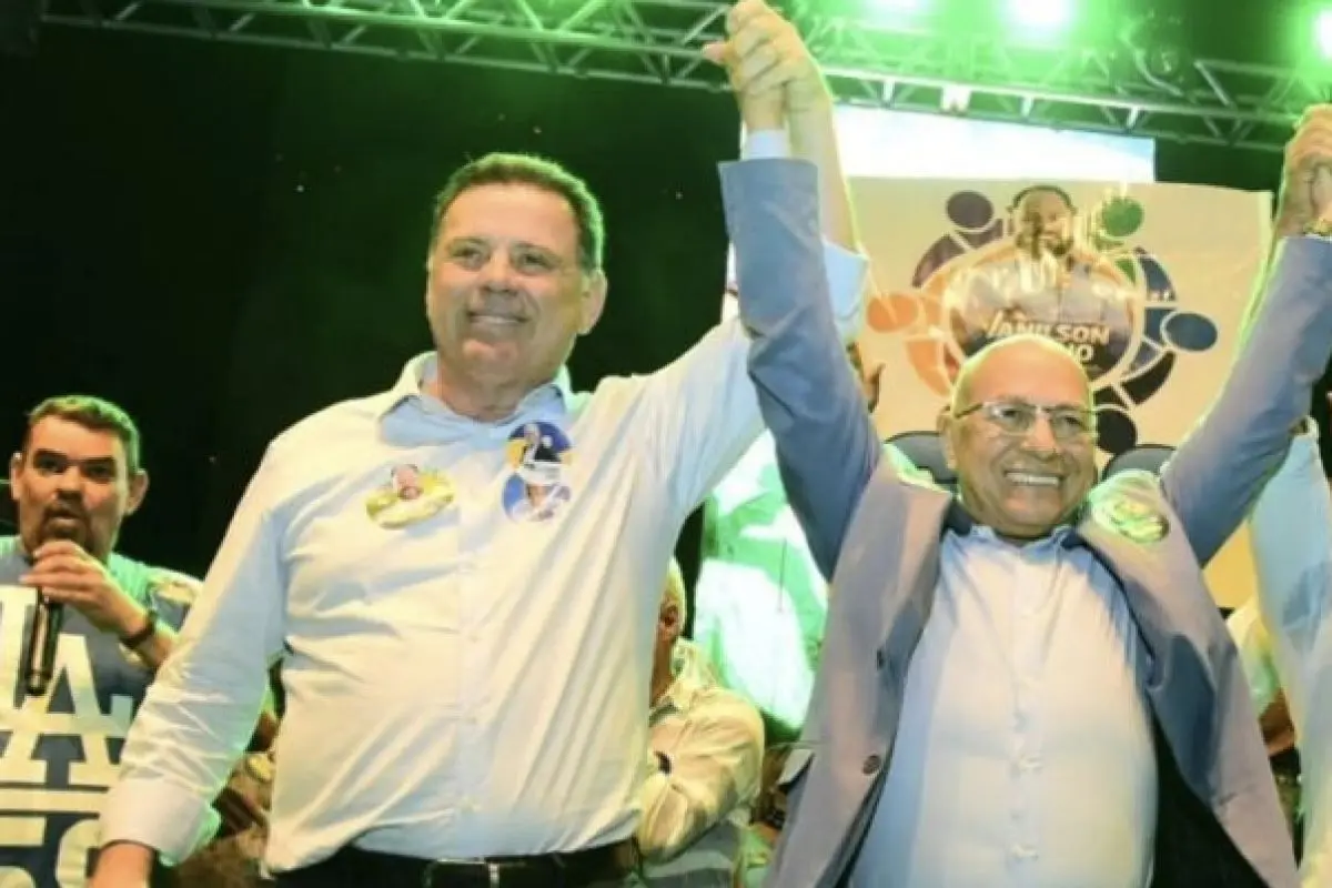 Professor Alcides Ribeiro e Marconi Perilo foto Divulgação