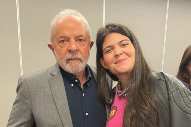 Aava Santiago e Lula da Silva 44444