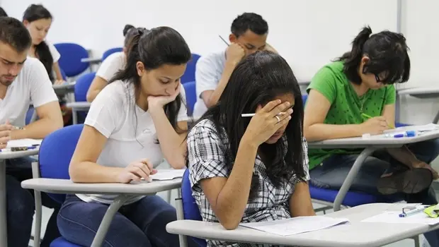 alunos-prova-USP-Imagens-620x350