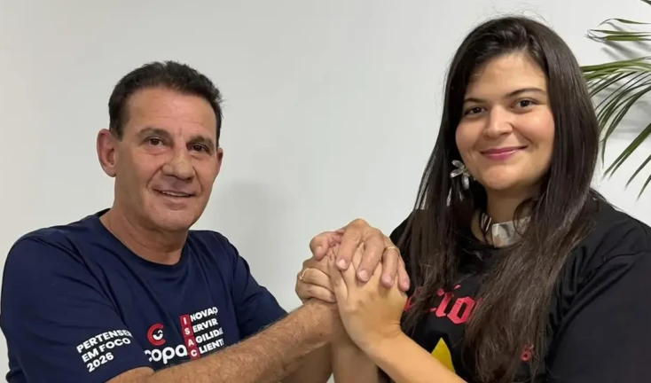 Vanderlan Cardoso e Aava Santiago 1