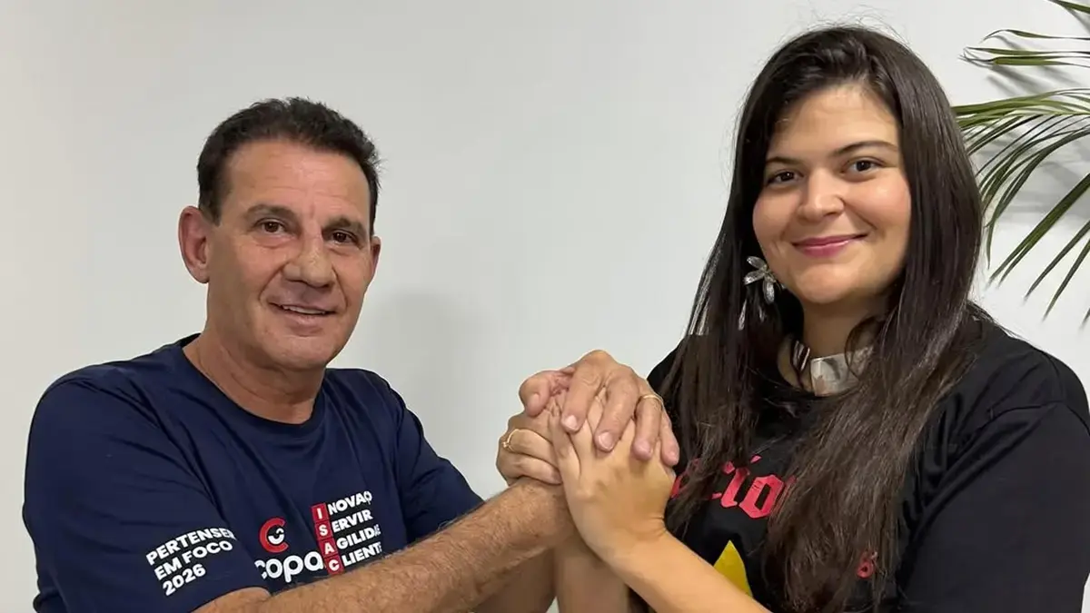 Vanderlan Cardoso e Aava Santiago 1