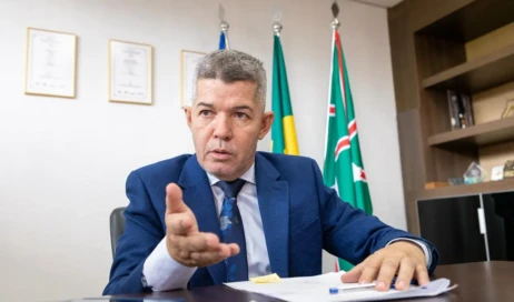 e128009e-960c-4782-b047-b6d2ea744944