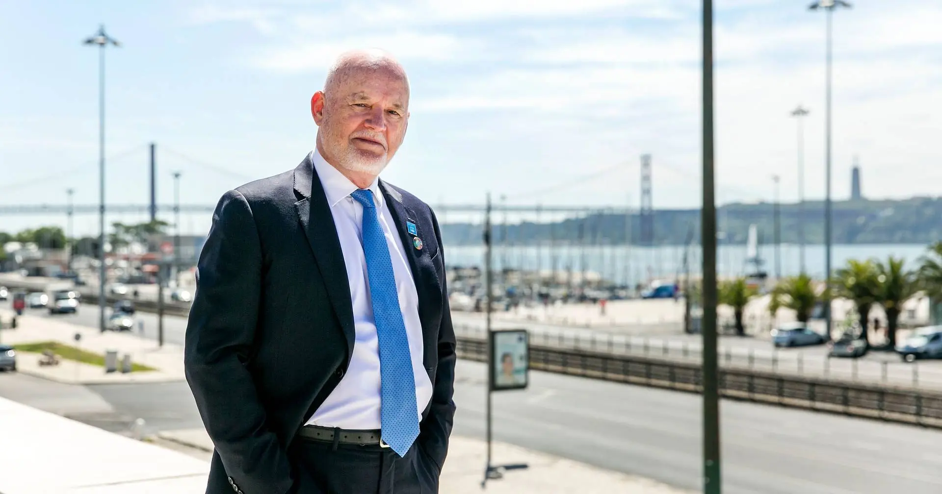 Peter Thomson diplomata 1