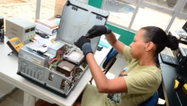 8eab09f9-b2fd-4c02-9a43-5dfad6a04256