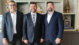 Fabrício e Amilton e Albertino Melo 1300 por 867