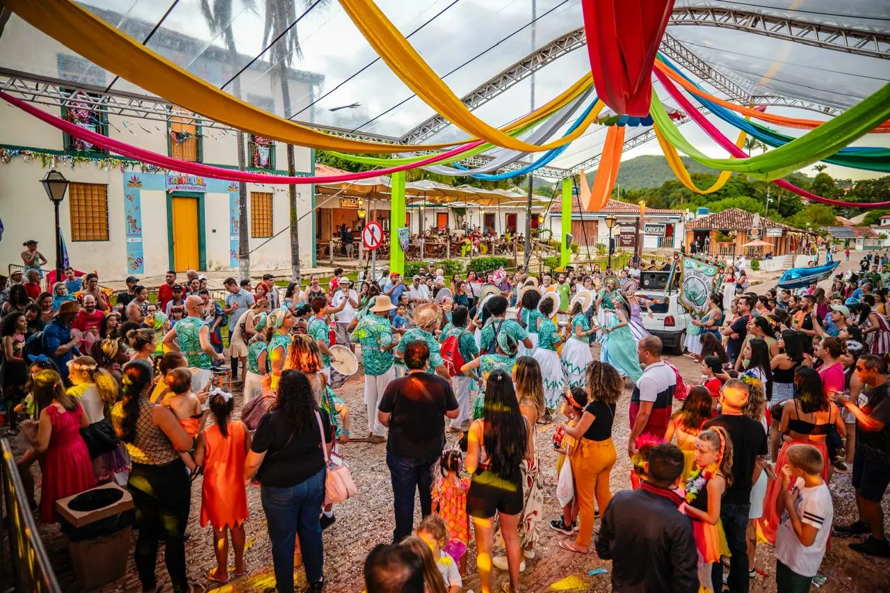 Pirenopolis-Carnaval-Prefeitura-de-Pirenopolis-1