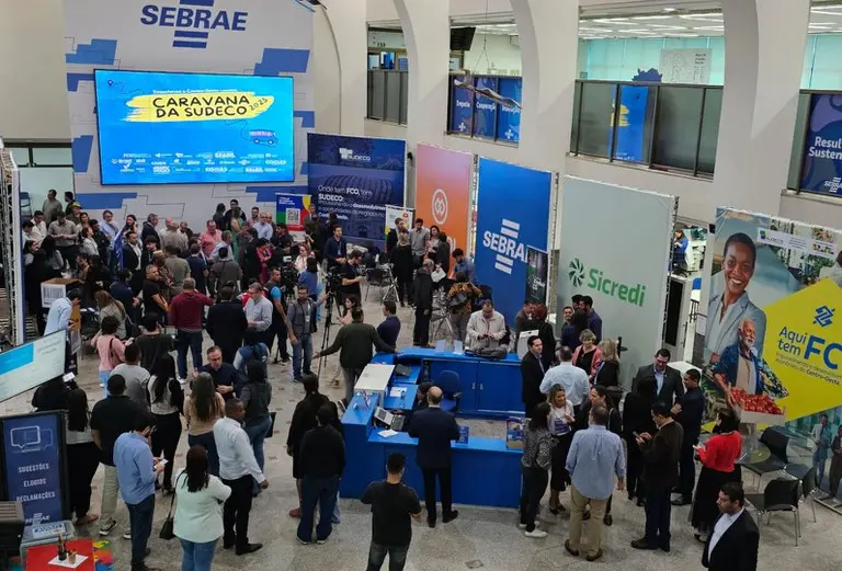 21779569-cccf-48fb-8214-140ee2dc3885