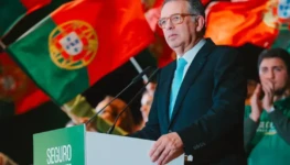 candidato-a-presidente-portugal-antonio-jose-seguro-divulgacao-facebook-1