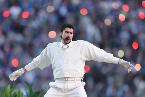 bad-bunny-durante-apresentacao-no-intervalo-do-super-bowl