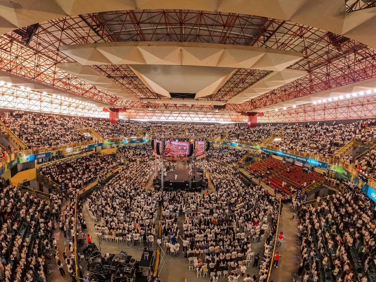 a5f3fefd-e0e9-4102-b300-da8e4798f63b