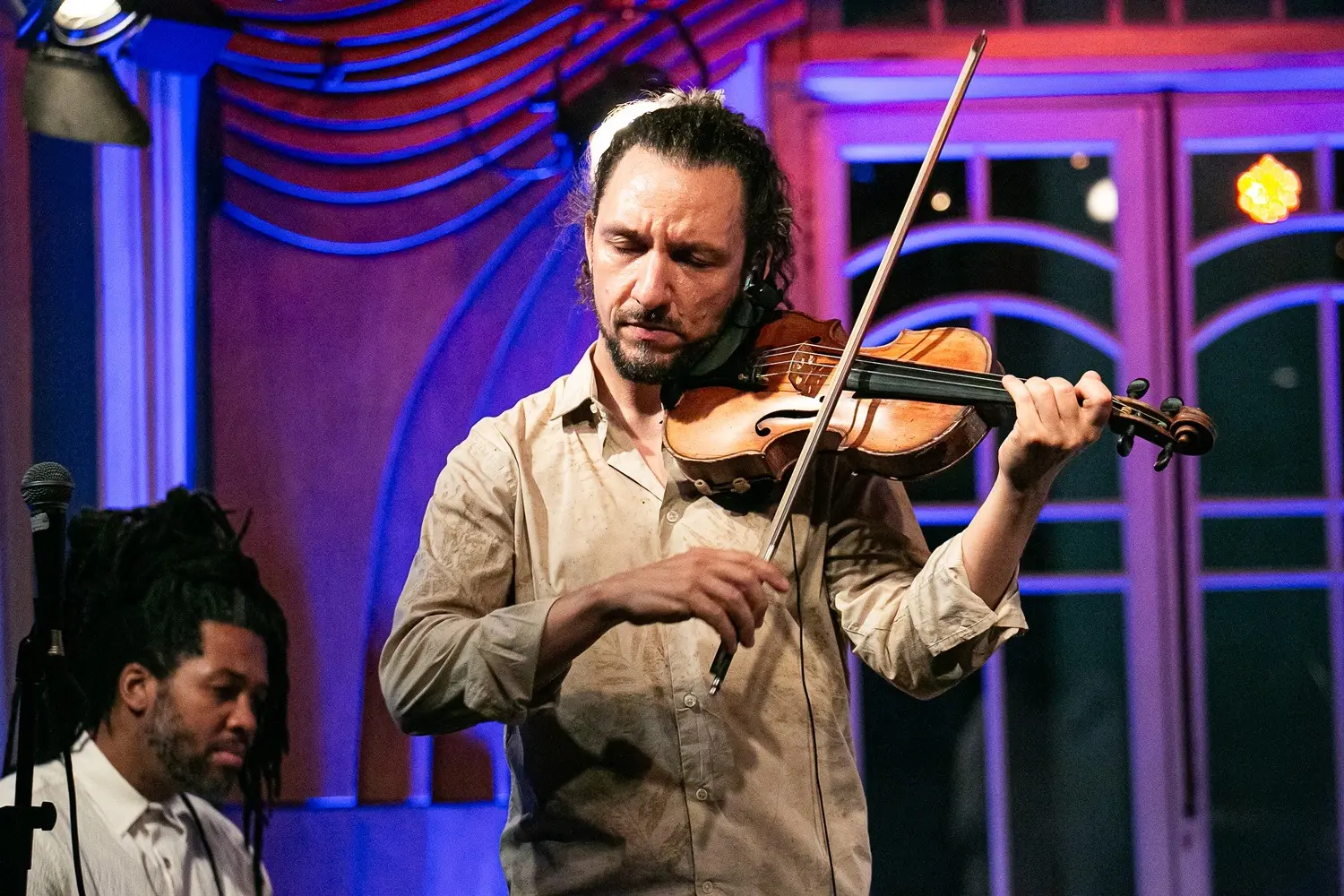 b0115080-65c2-4063-8968-3294d4c57cc1