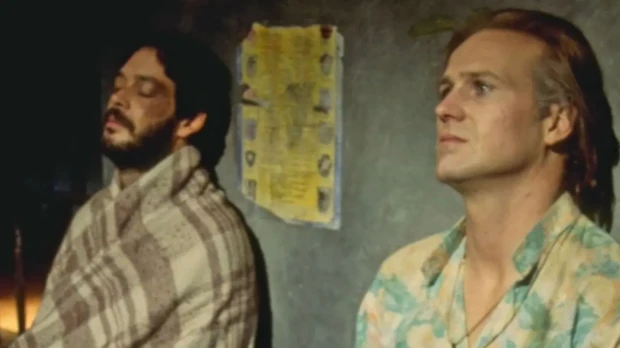 William Hurt e Raúl Julia 4