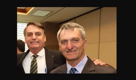 Renato Bolsonaro com Jair Bolsonaro 2