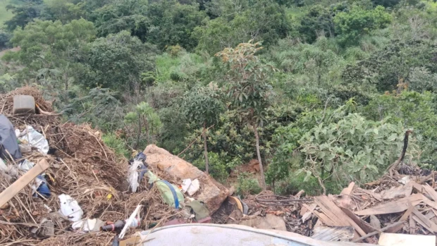 a29b32ff-3bd5-4f37-8339-f0146e8788e7