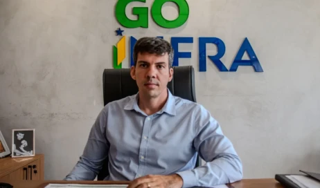 b565fef1-4097-4b26-bd43-45158c1e992e