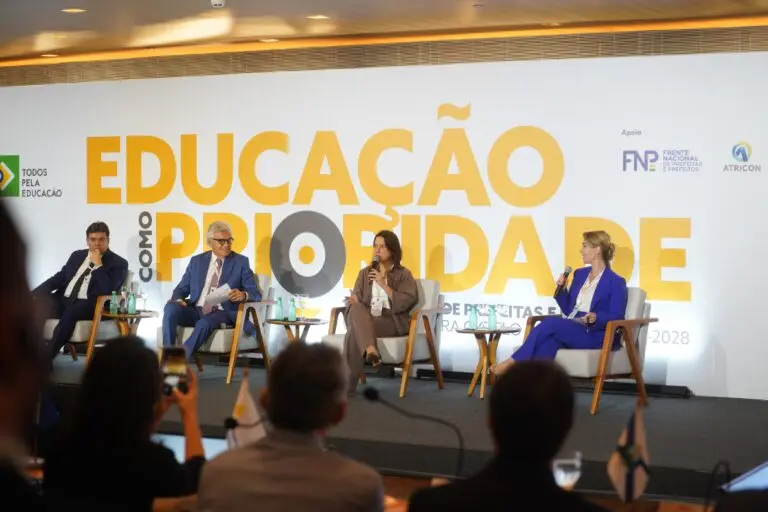 WhatsApp-Image-2024-12-05-at-17.07.29-768x512