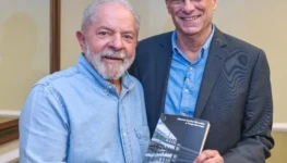 Alberto Carlos Almeida e Lula da Silva Acervo de C A Almeida