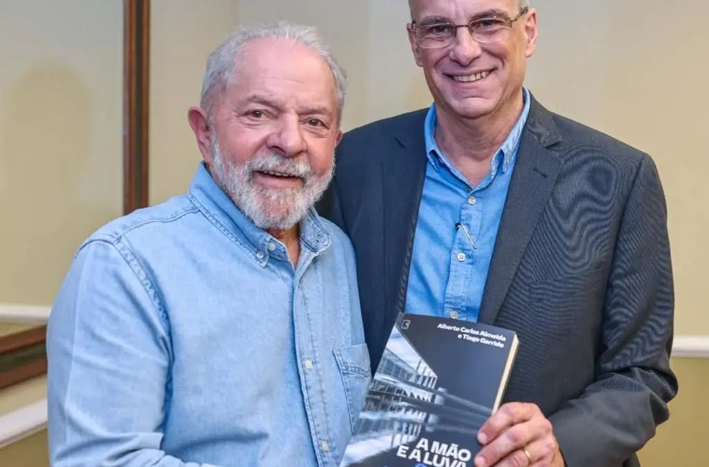 Alberto Carlos Almeida e Lula da Silva Acervo de C A Almeida