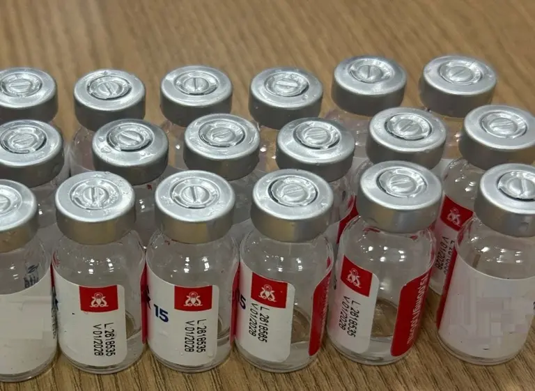 6d220f5a-bafd-43f6-910e-feff200e3c14