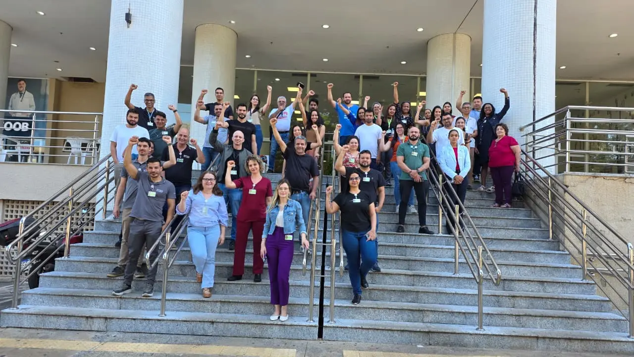 Servidores da Ebserh no Hospital das Clínicas da UFG entram em greve