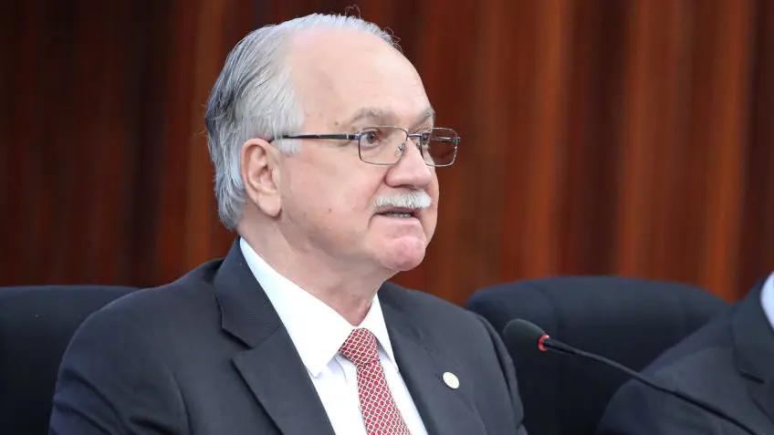 fachin-urna-diplomatas-848x477-1