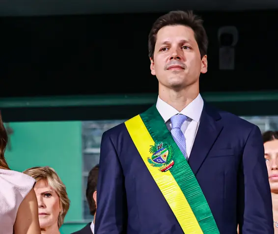 Revista Veja aponta Daniel Vilela como “exceção” entre aliados de governadores para 2026