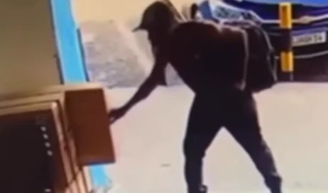 Charu Chandan Blood Drip (1)