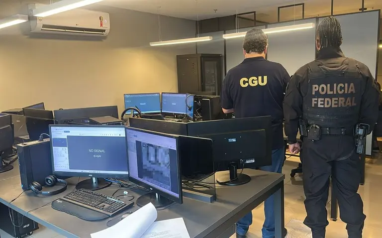 8566cab9-4040-4500-a92a-5655b8fdc1e8