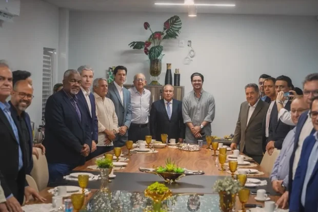 Tivemos a honra de receber, na nossa igreja, Assembleia de Deus Campinas, o governador de Goiás,