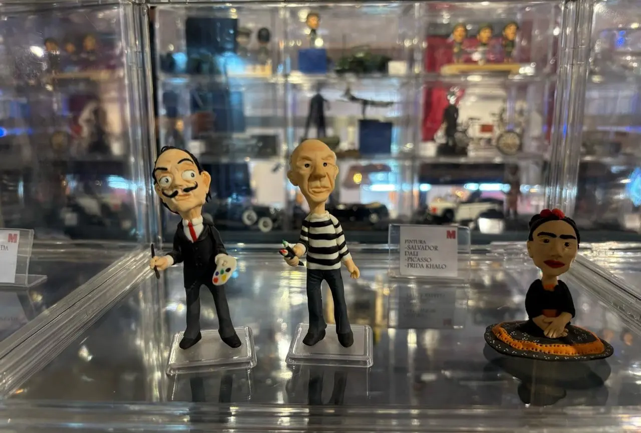 Museu de Minicera Salvador Dalí e Pablo Picasso e Frida Kahlo Foto Divulgação 866