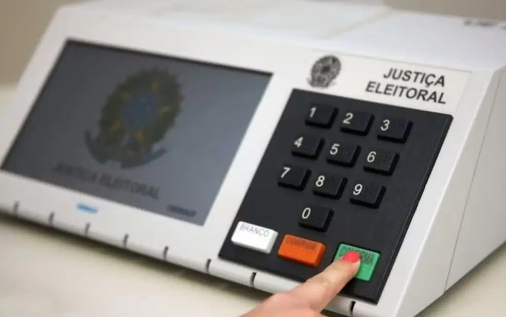 Urna eletrônica 1333999