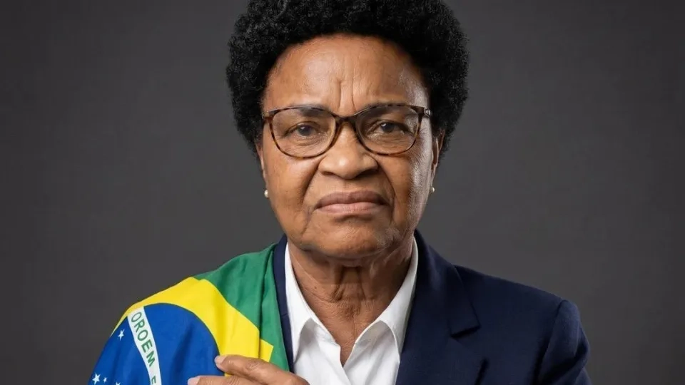 Brasil tem 18 influenciadores de política criados por IA; 78% divulgam informações falsas