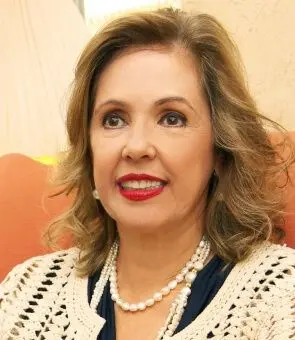 alba-lucinia-de-castro-dayrell-0