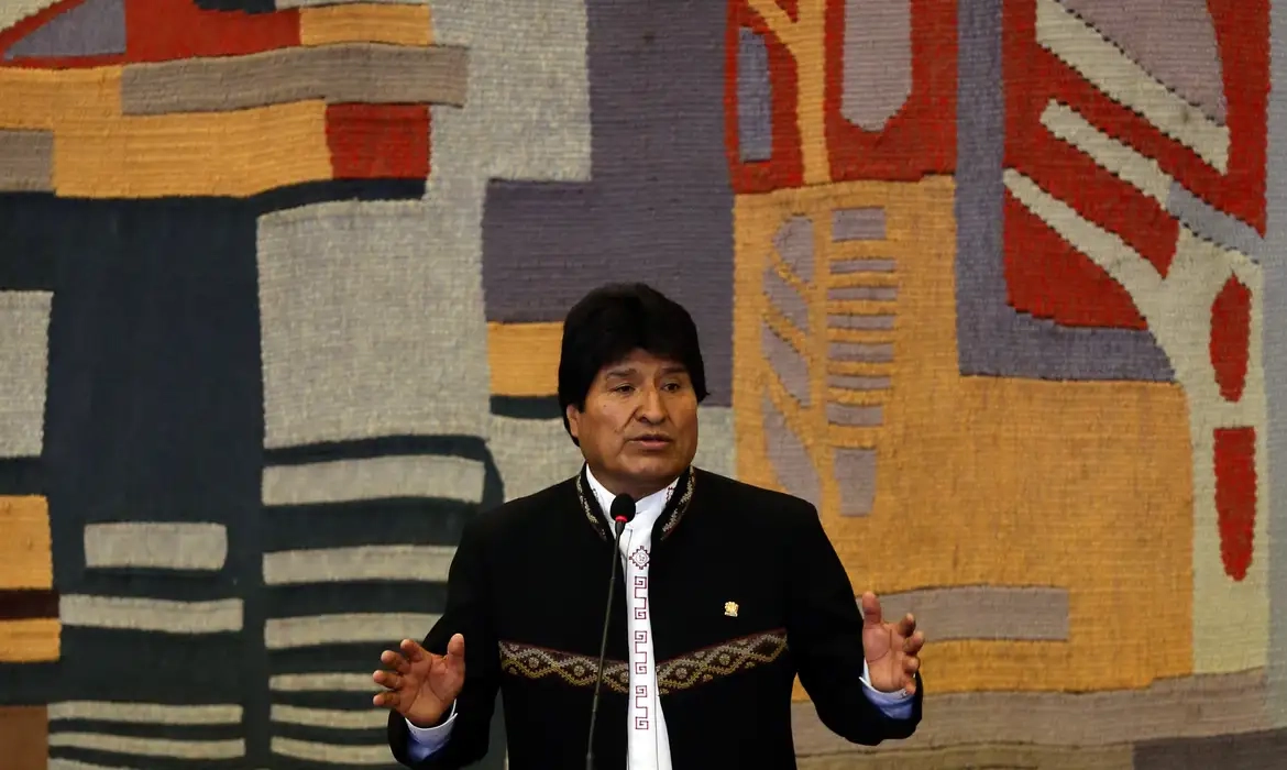 “Renúncia ou caos”: Evo Morales pressiona Rodrigo Paz por eleições em 90 dias na Bolívia