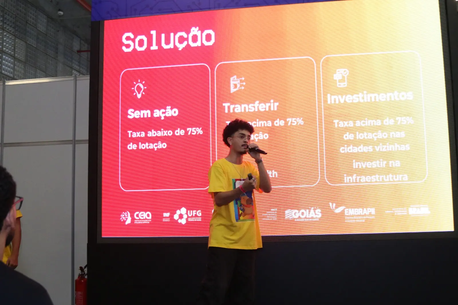 Olimpíada de IA vai premiar estudantes com até R$ 10 mil e intercâmbio internacional em Goiás