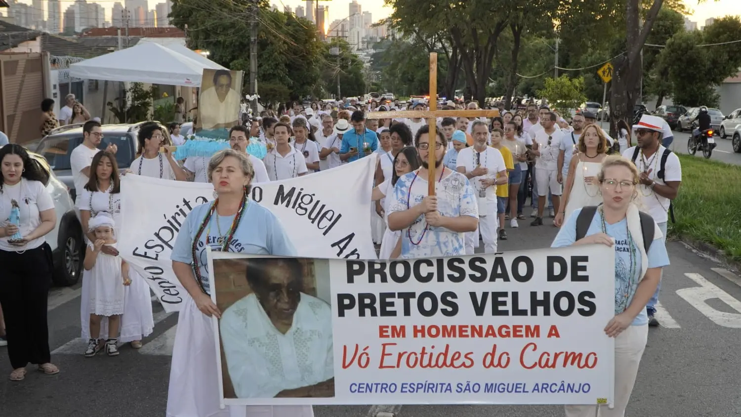 Procissão dos Pretos Velhos reúne fiéis e movimenta Goiânia neste sábado, 30