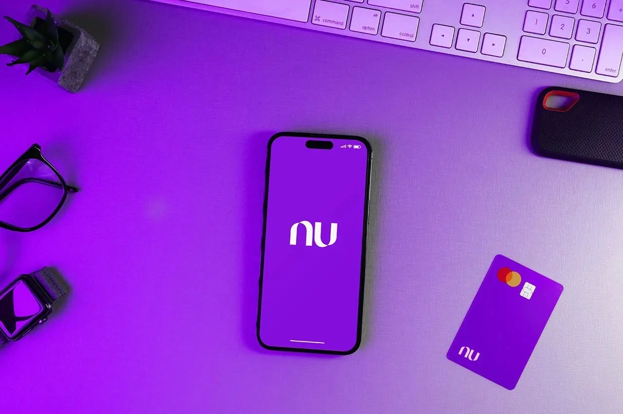 “Virou uma bola de neve”: dívida com Nubank cresce 65 vezes e chega a R$ 788 mil