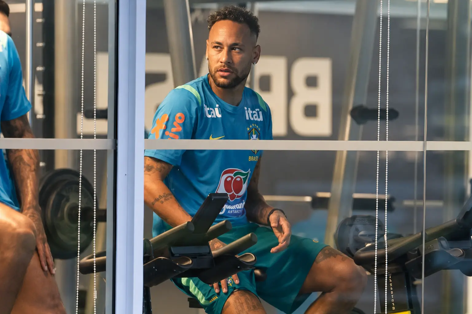 Neymar desfalca amistosos e pode virar problema para estreia do Brasil na Copa; veja motivo