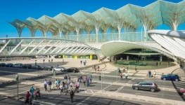 gare-do-oriente-junto-ao-aeroporto-de-lisboa-1.jpg