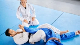 672a8ce9edde2b86a0e61a2c_9-jiu-jitsu