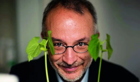 Stefano Mancuso foto Ubu Editora