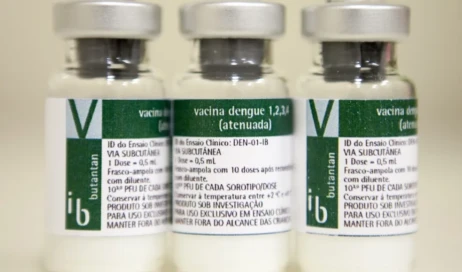vacina-dengue-butantan