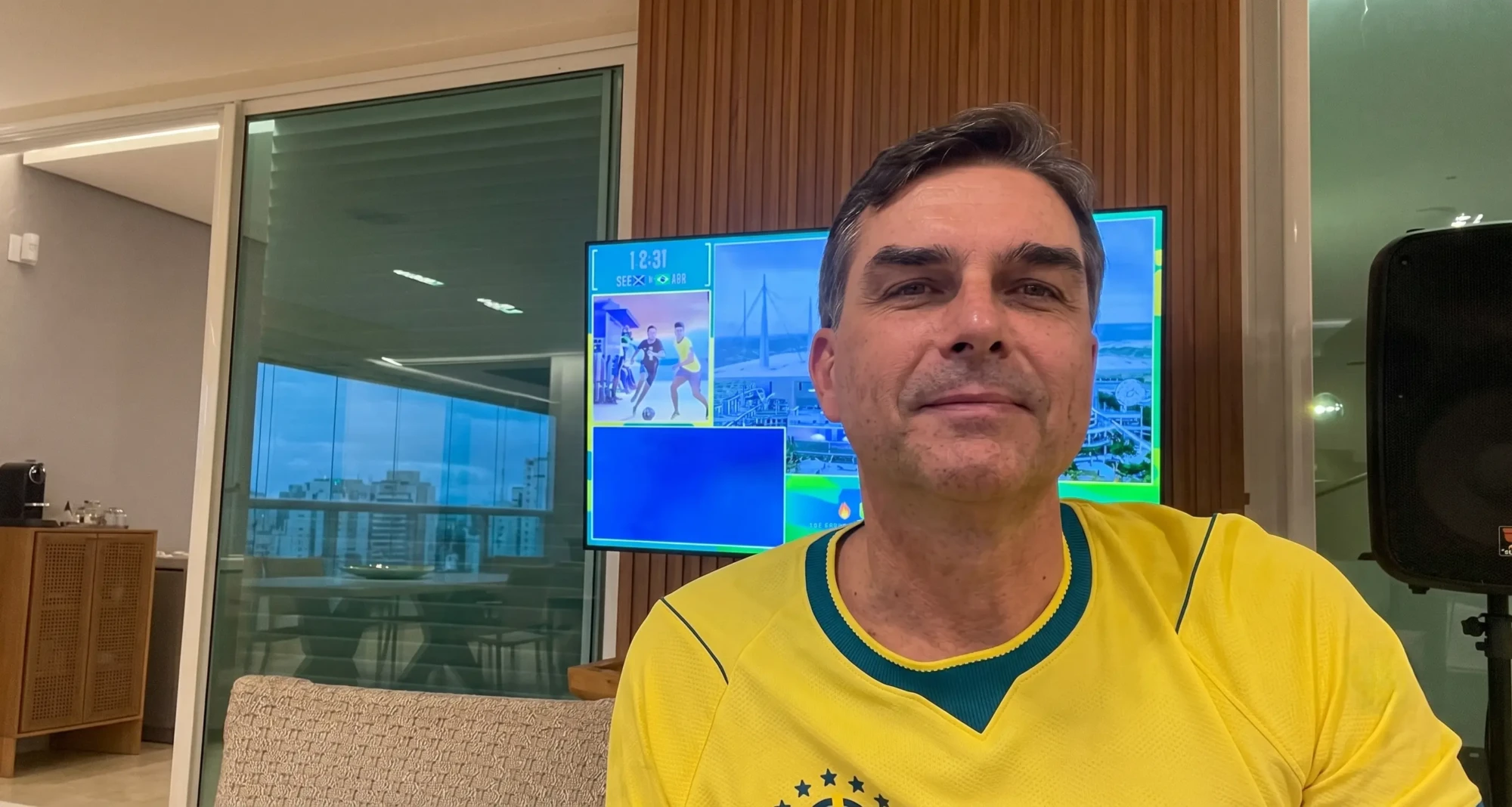 Flávio Bolsonaro denuncia manipulação de vídeo pelo PT sobre PCC e Trump
