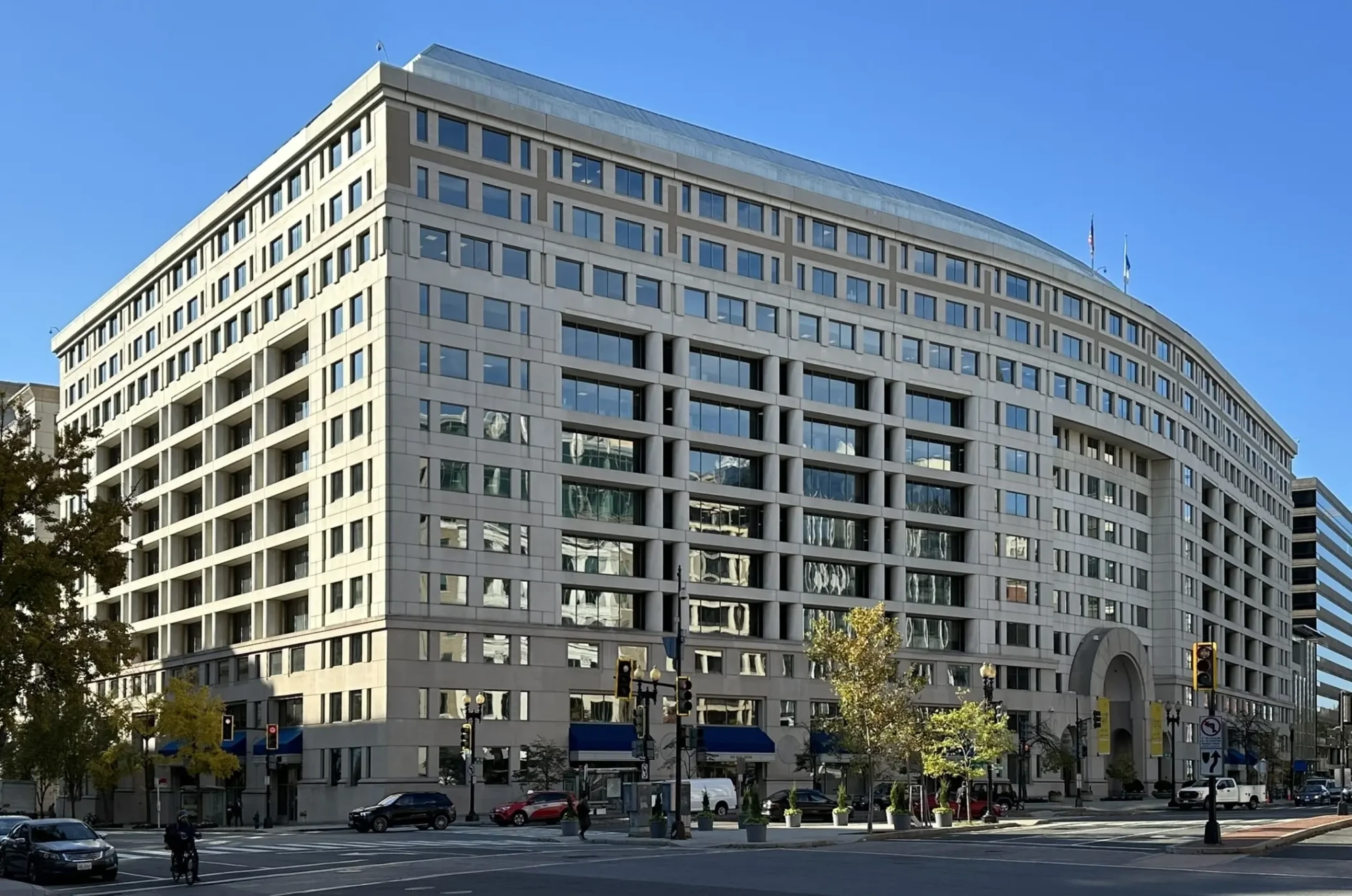 Inter-American_Development_Bank_headquarters_-_2