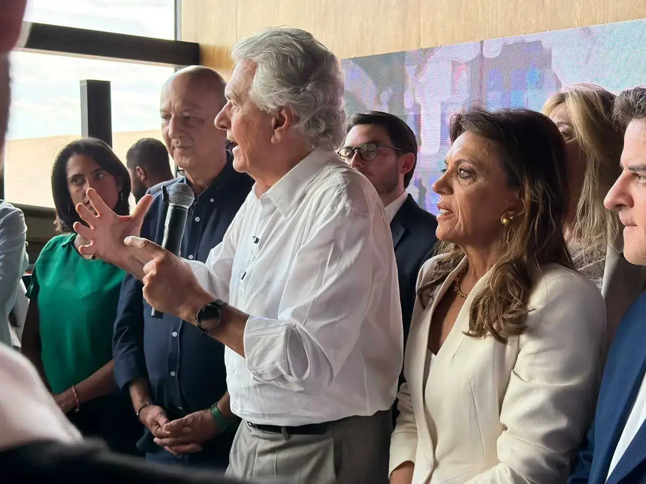 Ronaldo Caiado e José Roberto Arruda e Gracinha Caiado